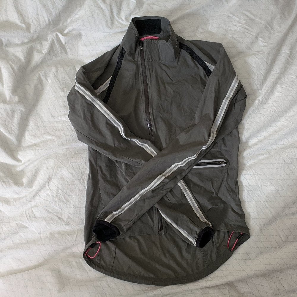 Rapha "New Stowaway Jacket" Dark Grey Size